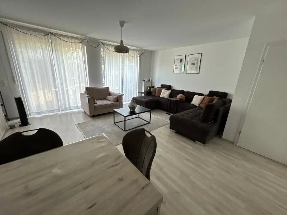 6 Zimmer Haus mit 140 m² in Krefeld – Bild 1
