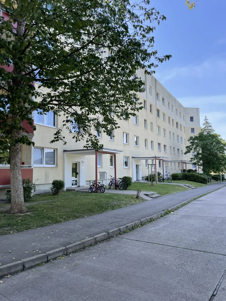 2 Zimmer Wohnung mit 52 m² in Erfurt – Bild 1