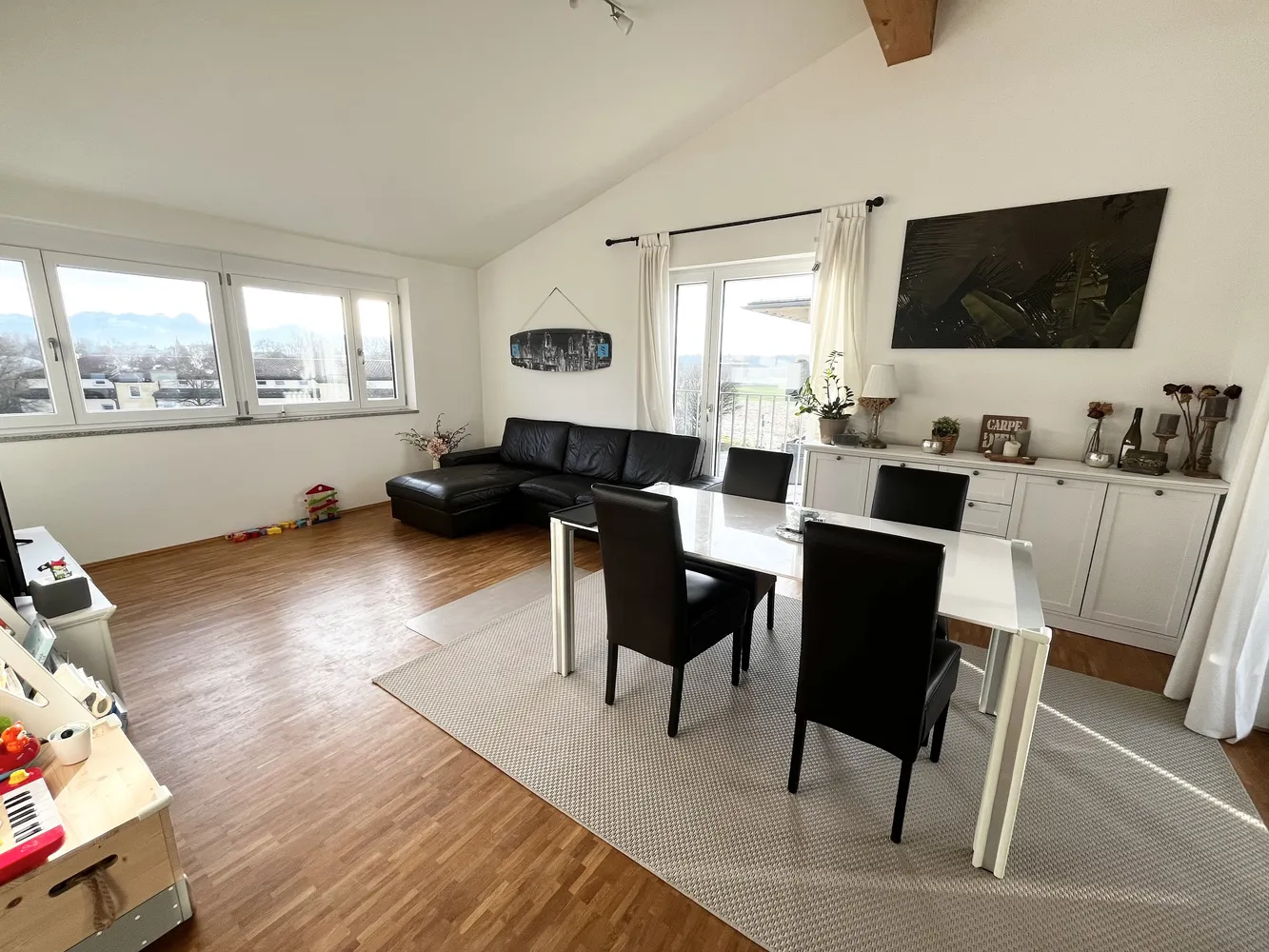 4 Zimmer Wohnung mit 96 m² in Rosenheim – Bild 3