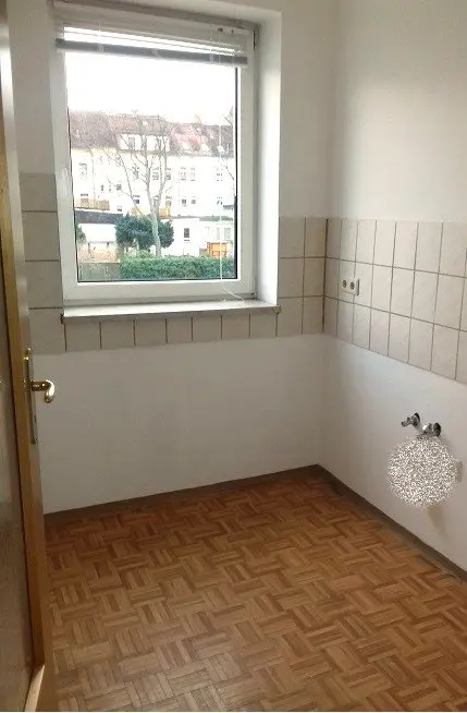2 Zimmer Wohnung mit 290 m² in Zwickau – Bild 3