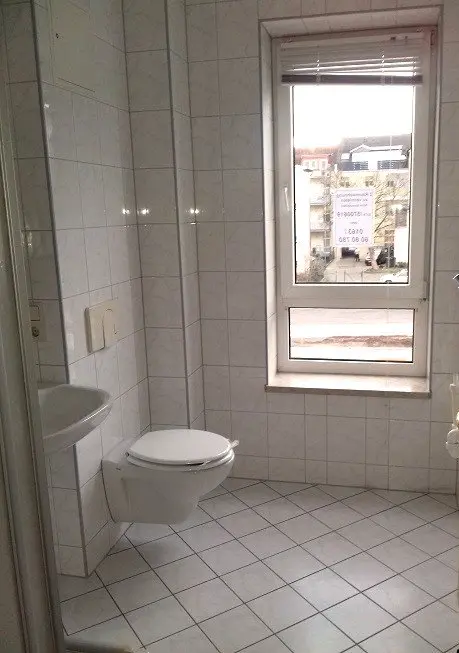 2 Zimmer Wohnung mit 290 m² in Zwickau – Bild 8