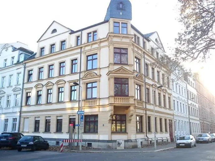 2 Zimmer Wohnung mit 290 m² in Zwickau – Bild 10