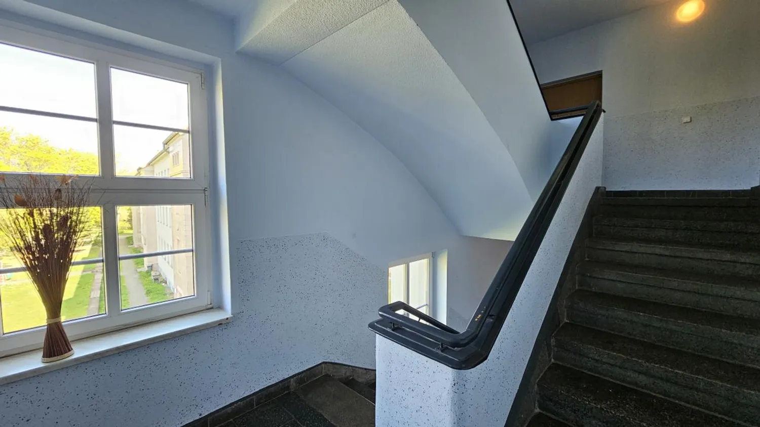 2 Zimmer Wohnung mit 60 m² in Magdeburg – Bild 8