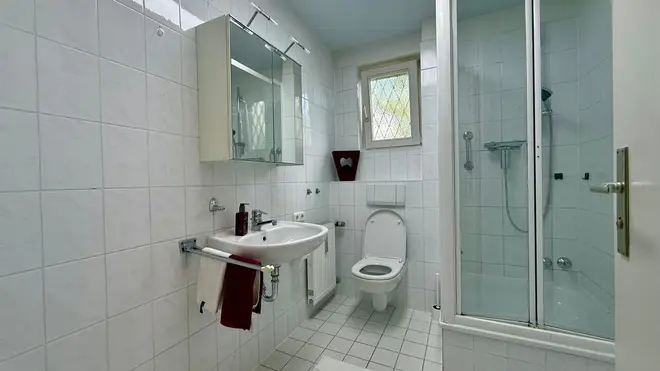 14 Zimmer Haus mit 268 m² in München – Bild 9