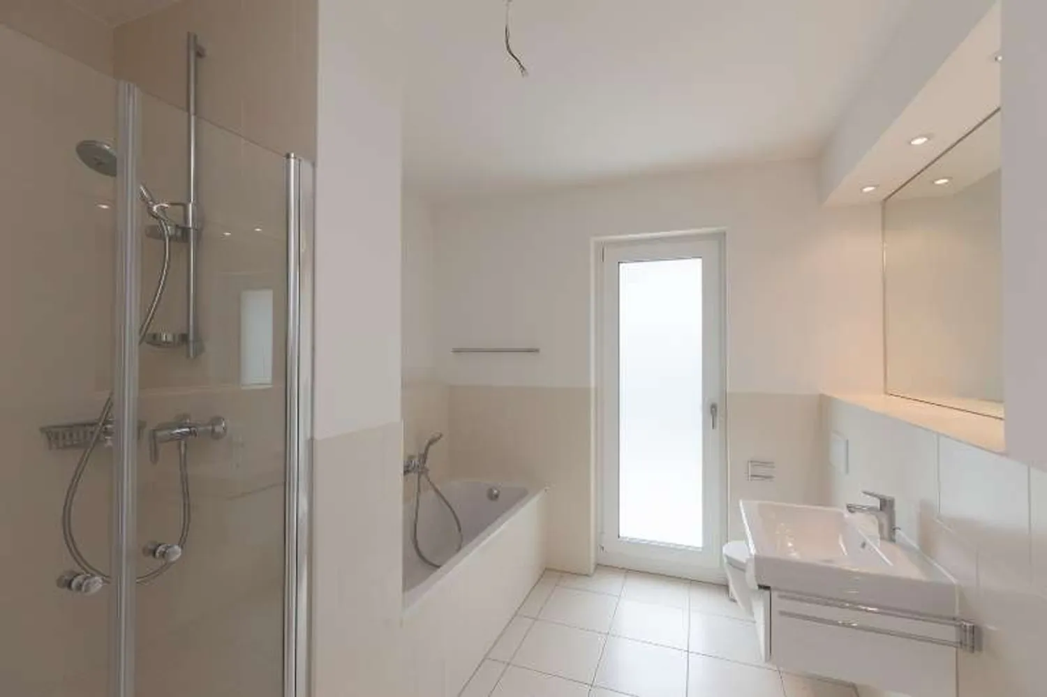 3 Zimmer Wohnung mit 101 m² in Frankfurt am Main – Bild 5
