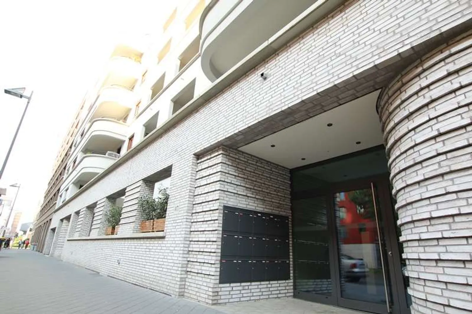 3 Zimmer Wohnung mit 101 m² in Frankfurt am Main – Bild 9