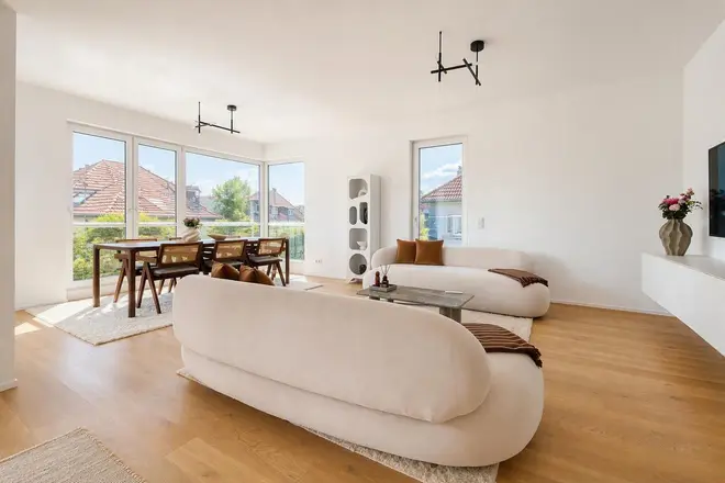 4 Zimmer Wohnung mit 126 m² in Stuttgart – Bild 2
