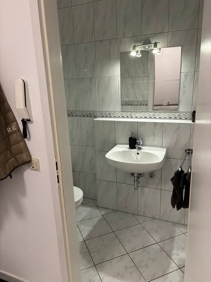 2 Zimmer Wohnung mit 60 m² in Saarbrücken – Bild 4