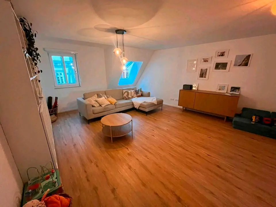 4 Zimmer Wohnung mit 110 m² in Ludwigsburg – Bild 1