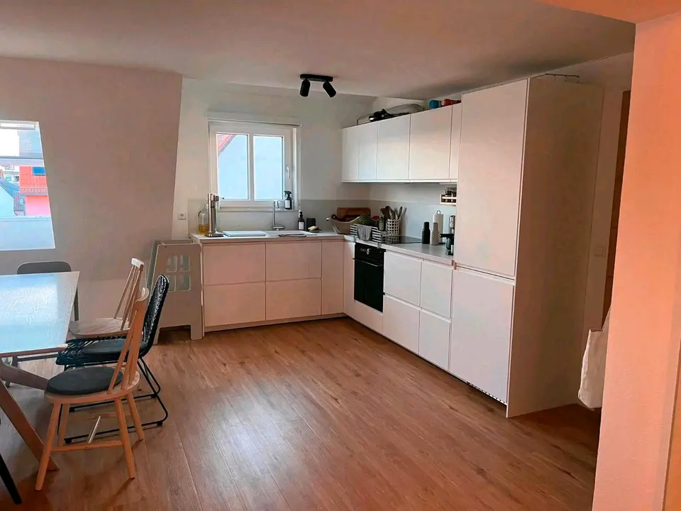 4 Zimmer Wohnung mit 110 m² in Ludwigsburg – Bild 2