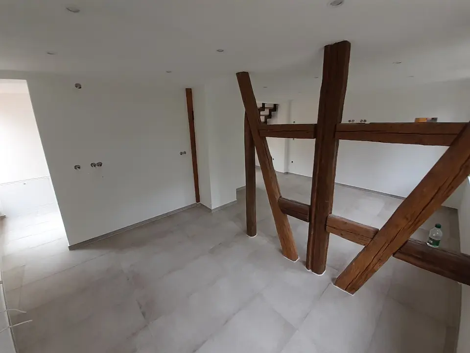 4 Zimmer Wohnung mit 168 m² in Aschersleben – Bild 3