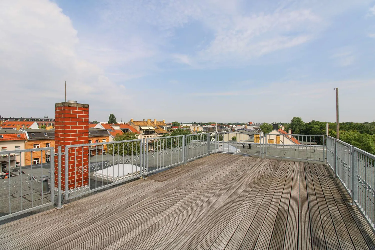 5 Zimmer Wohnung mit 162 m² in Leipzig – Bild 1