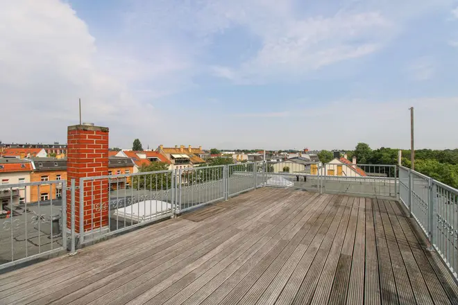 5 Zimmer Wohnung mit 162 m² in Leipzig – Bild 1