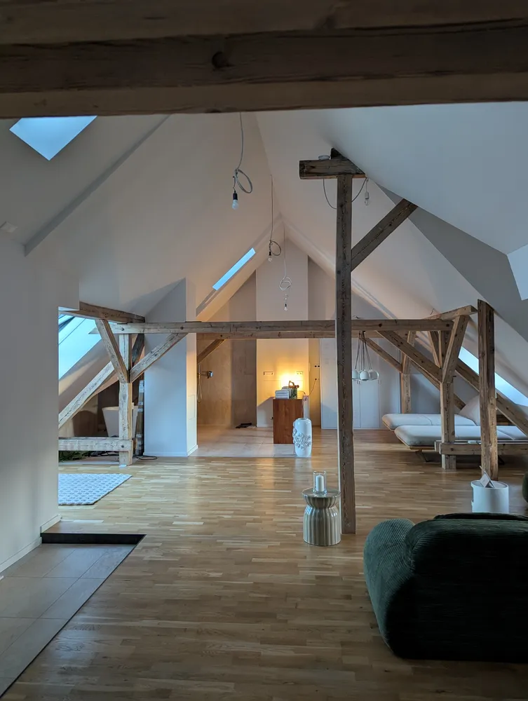 1 Zimmer Wohnung mit 94 m² in Fürth – Bild 1