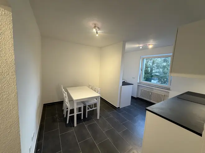 2 Zimmer Wohnung mit 45 m² in Karlsruhe – Bild 12
