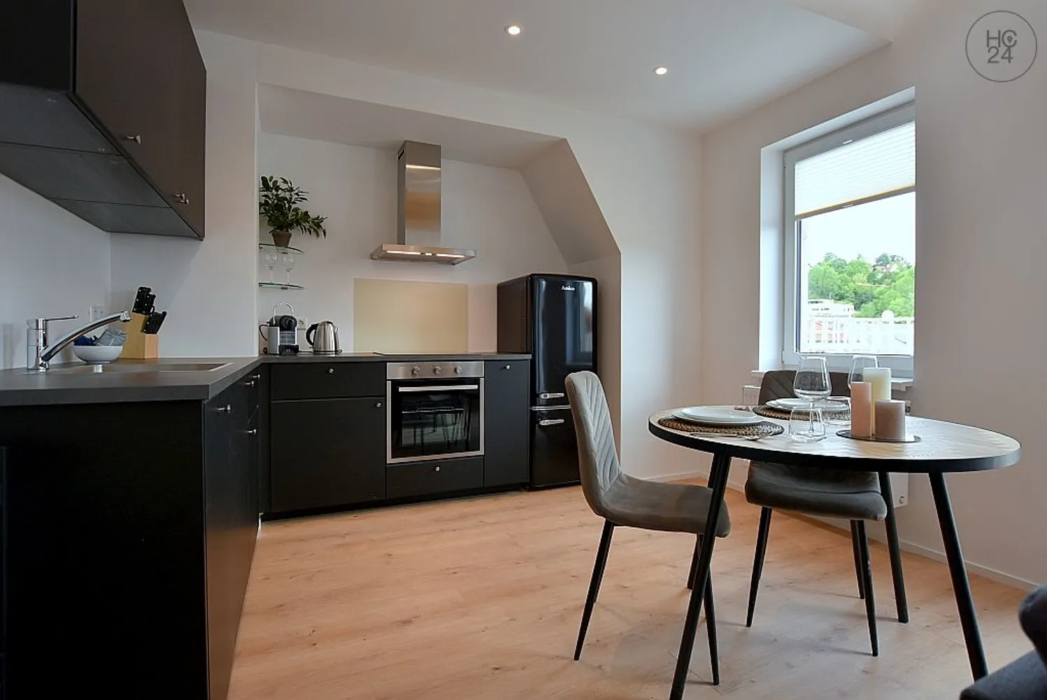 3 Zimmer Wohnung mit 100 m² in Stuttgart – Bild 3