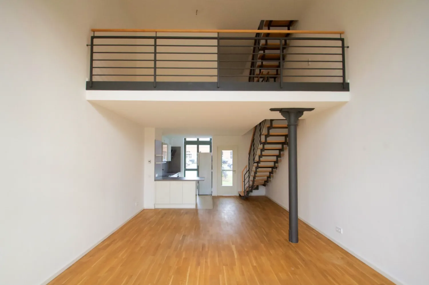 3 Zimmer Wohnung mit 115 m² in Potsdam – Bild 1