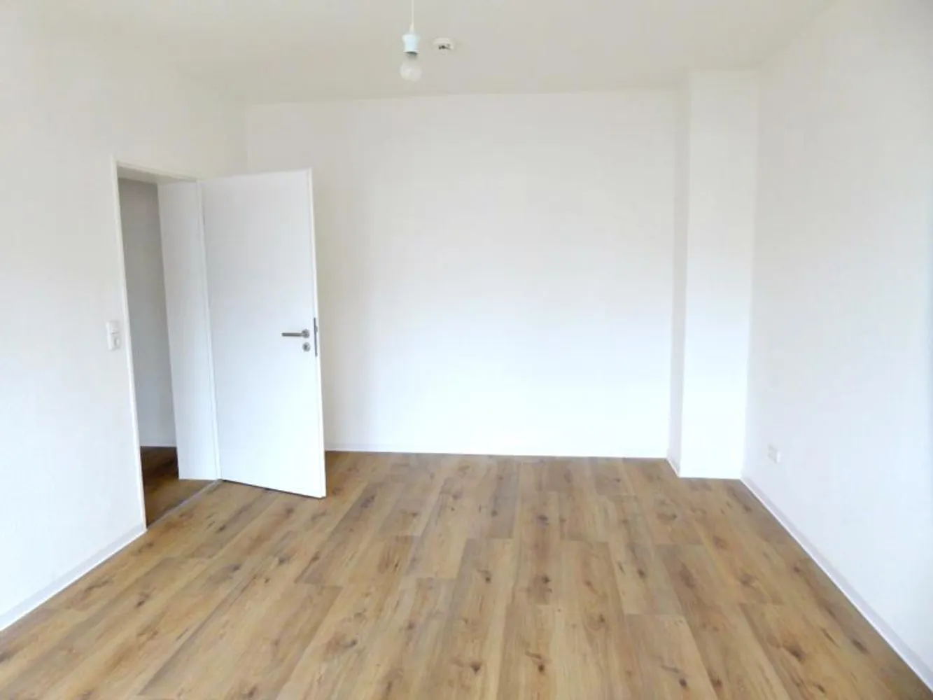 2 Zimmer Wohnung mit 67 m² in Fürth – Bild 4