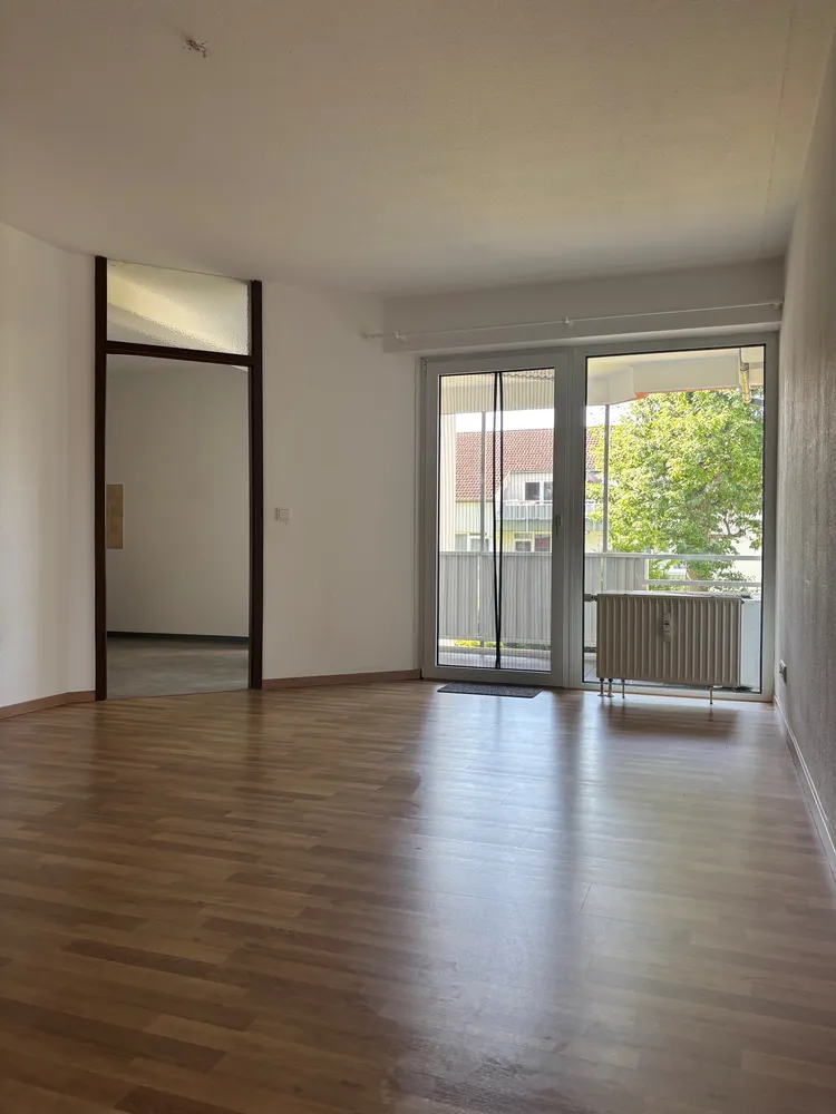 2 Zimmer Wohnung mit 58 m² in Homburg – Bild 3