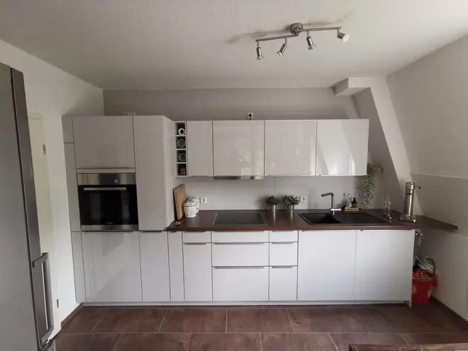 4 Zimmer Wohnung mit 100 m² in Karlsruhe – Bild 3