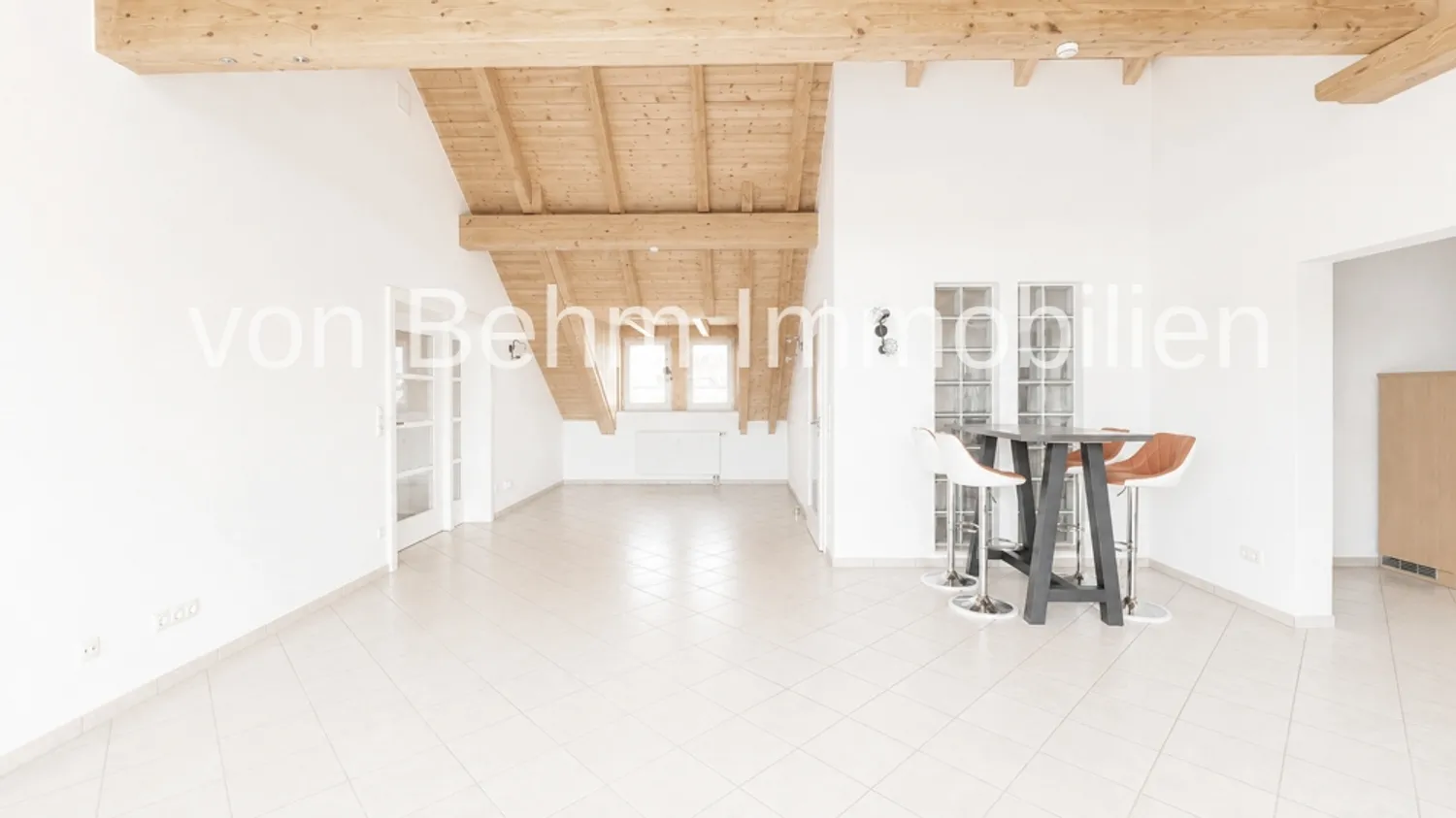 3 Zimmer Wohnung mit 120 m² in Ingolstadt – Bild 3