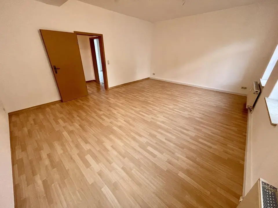 1 Zimmer Wohnung mit 53 m² in Gera – Bild 2