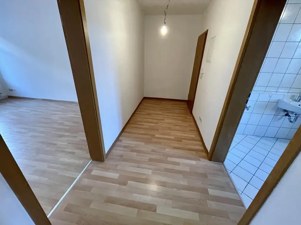 1 Zimmer Wohnung mit 53 m² in Gera – Bild 9