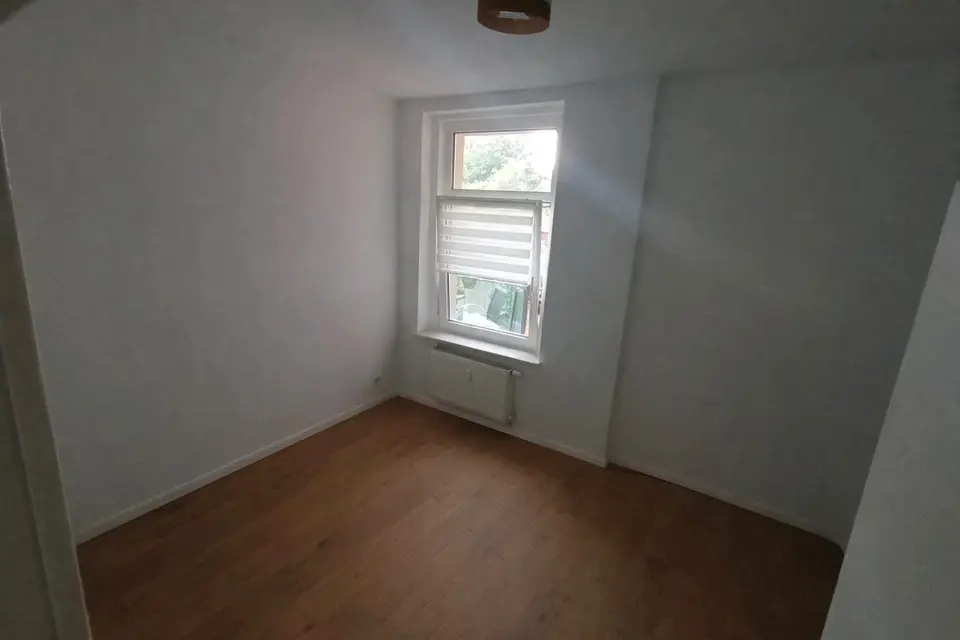 4 Zimmer Wohnung mit 105 m² in Plauen – Bild 4