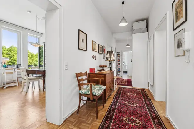3 Zimmer Wohnung mit 122 m² in Düsseldorf – Bild 4