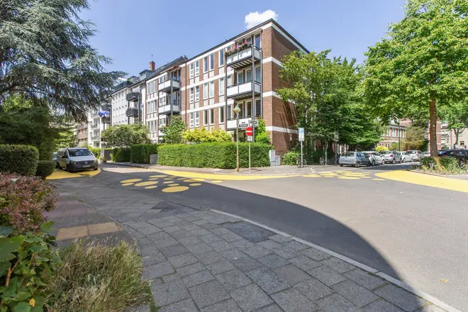 3 Zimmer Wohnung mit 122 m² in Düsseldorf – Bild 8