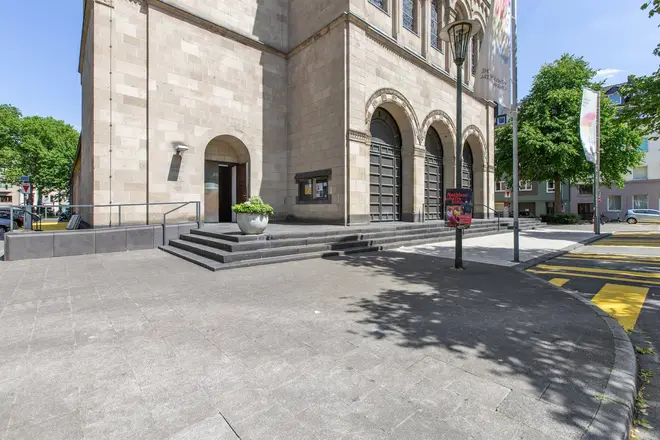 3 Zimmer Wohnung mit 122 m² in Düsseldorf – Bild 9