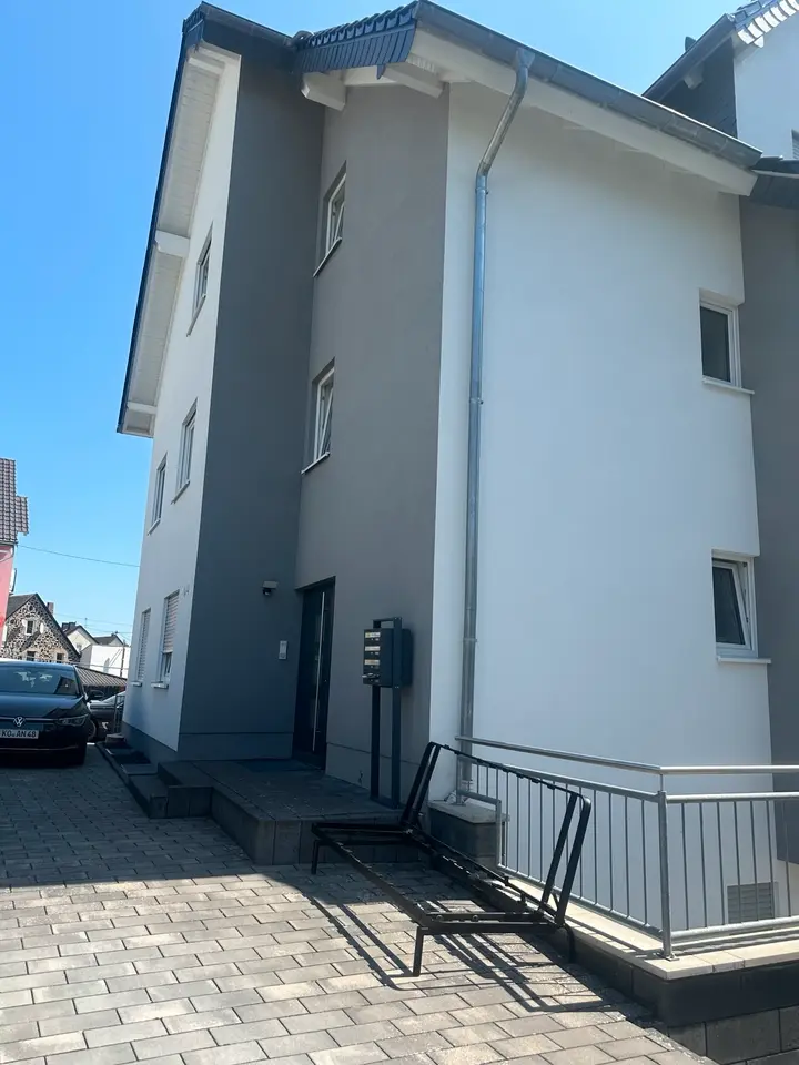 5 Zimmer Wohnung mit 105 m² in Koblenz – Bild 3