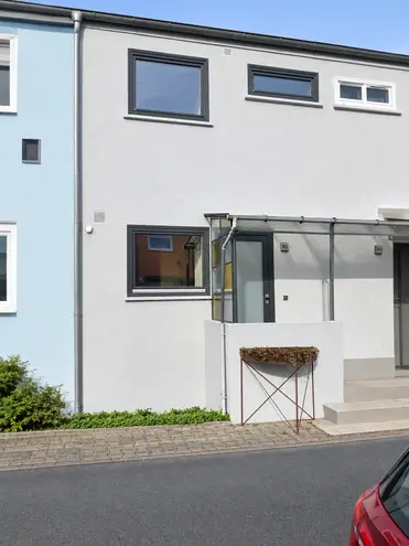 2 Zimmer Haus mit 78 m² in Frankfurt am Main – Bild 2