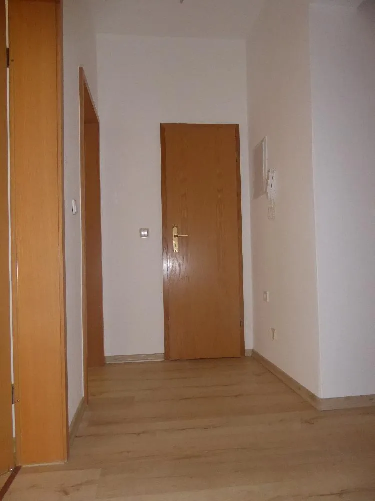 2 Zimmer Wohnung mit 60 m² in Plauen – Bild 9