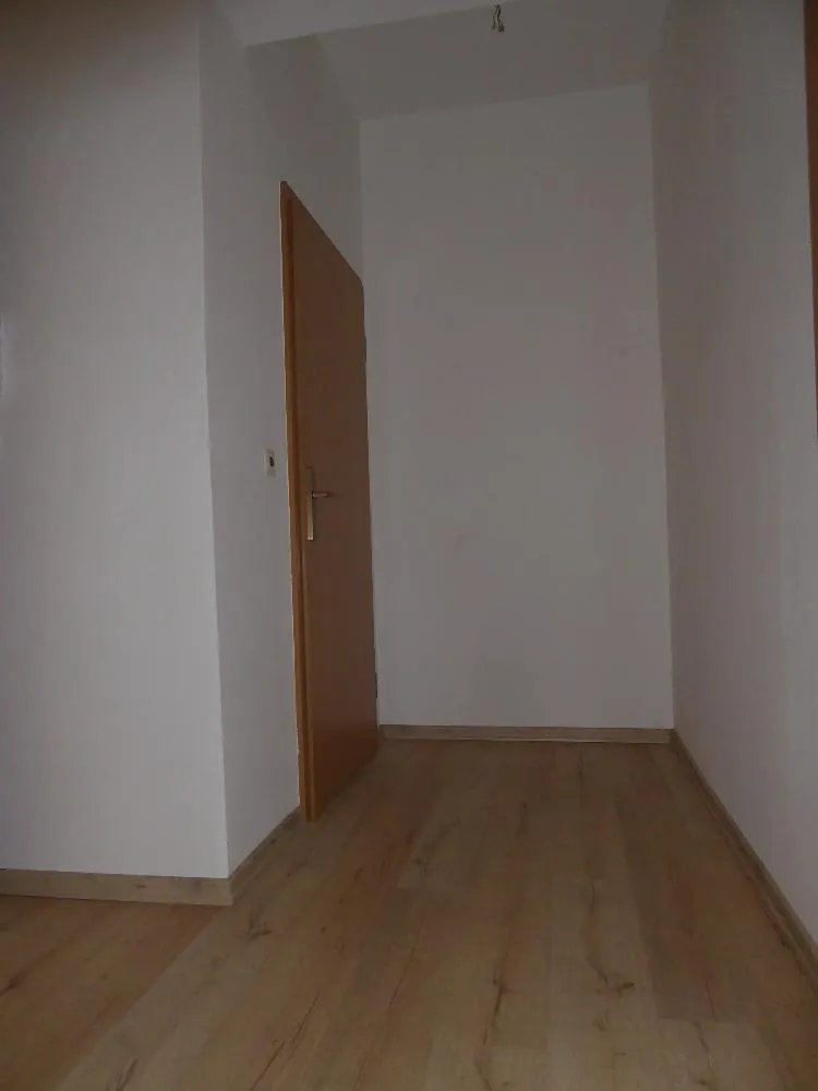 2 Zimmer Wohnung mit 60 m² in Plauen – Bild 10