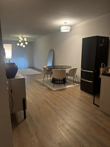 2 Zimmer Wohnung mit 68 m² in Düsseldorf – Bild 1