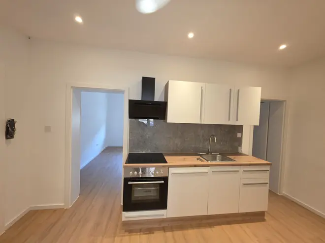 2 Zimmer Wohnung mit 50 m² in Karlsruhe – Bild 1