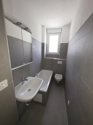 2 Zimmer Wohnung mit 50 m² in Karlsruhe – Bild 8