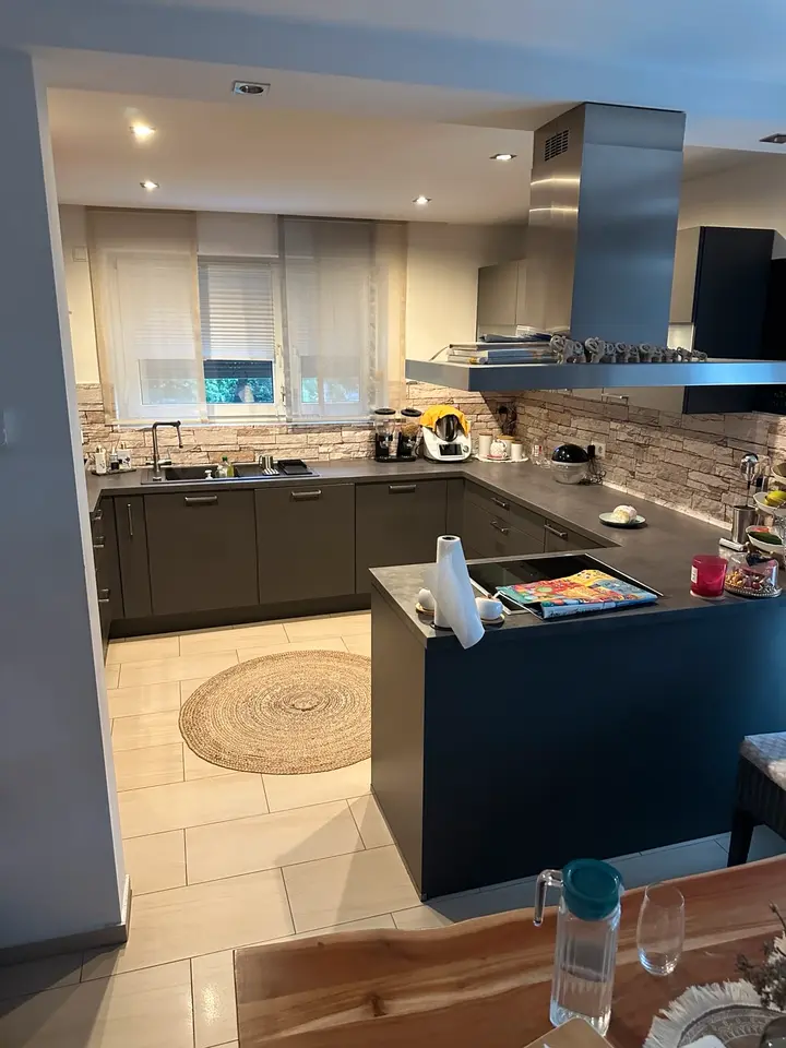 6 Zimmer Wohnung mit 140 m² in Aalen – Bild 2