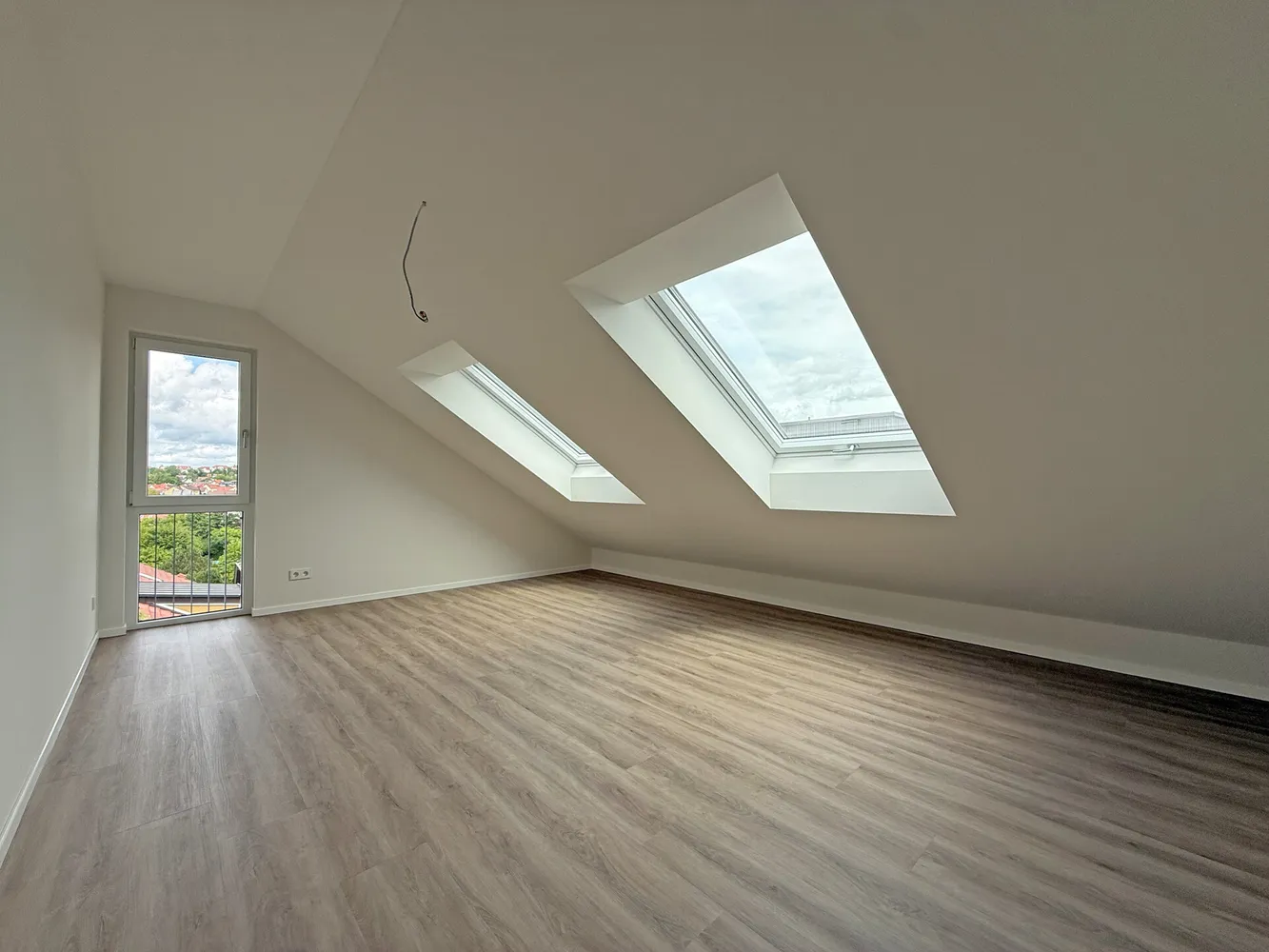 5 Zimmer Wohnung mit 140 m² in Böblingen – Bild 11