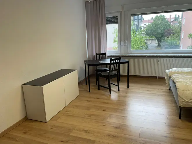 2 Zimmer Wohnung mit 38 m² in Karlsruhe – Bild 1