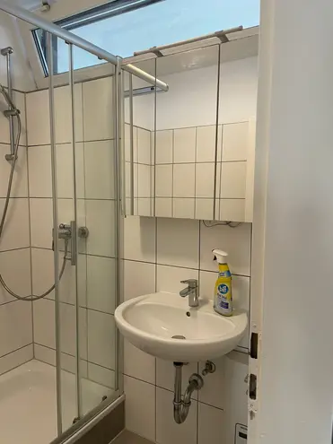 2 Zimmer Wohnung mit 38 m² in Karlsruhe – Bild 4
