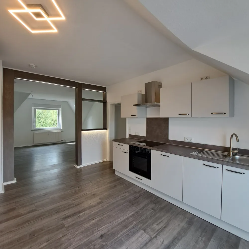 2 Zimmer Wohnung mit 67 m² in Solingen – Bild 1
