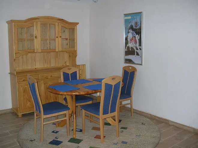 2 Zimmer Wohnung mit 70 m² in Karlsruhe – Bild 4
