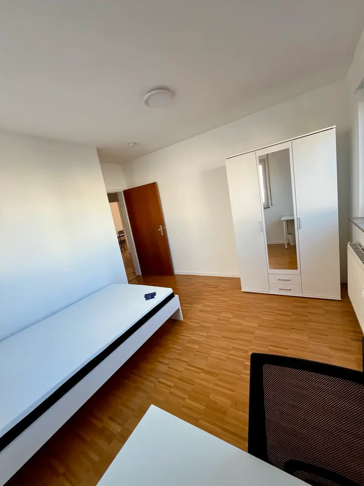 WG-Zimmer mit 72 m² in Fellbach – Bild 1