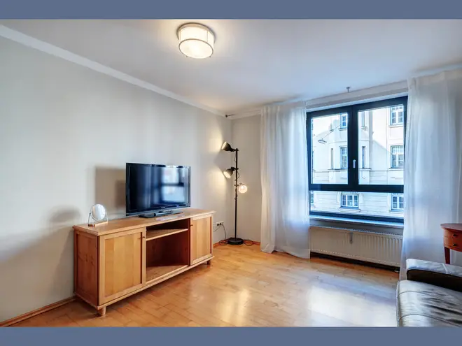 2 Zimmer Wohnung mit 75 m² in München – Bild 2