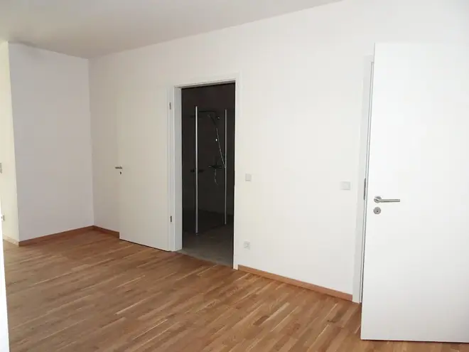 2 Zimmer Wohnung mit 96 m² in Frankfurt am Main – Bild 11