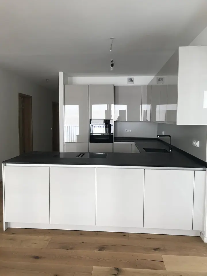 4 Zimmer Wohnung mit 146 m² in Rodgau – Bild 2