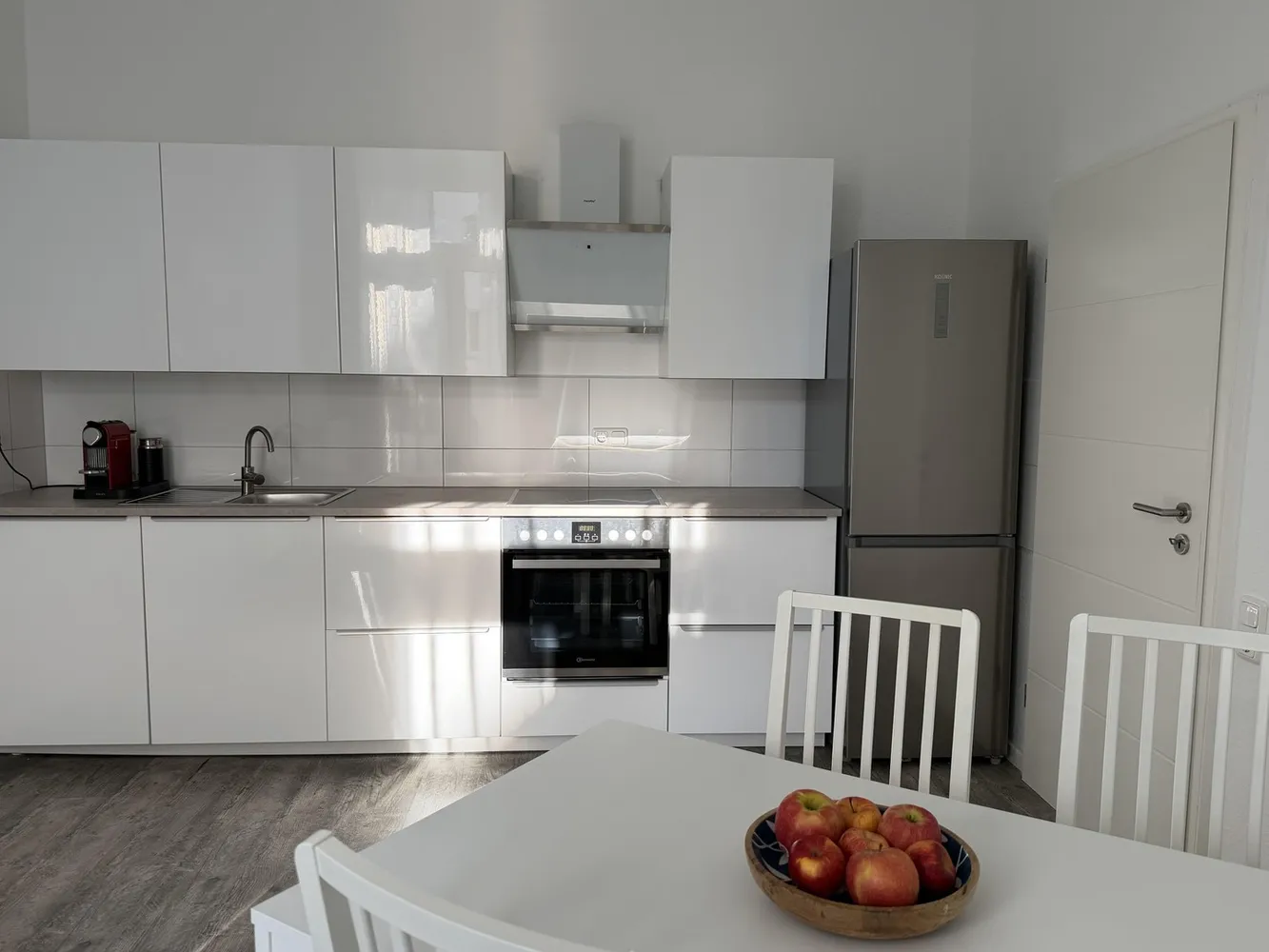 3 Zimmer Wohnung mit 60 m² in Düsseldorf – Bild 3
