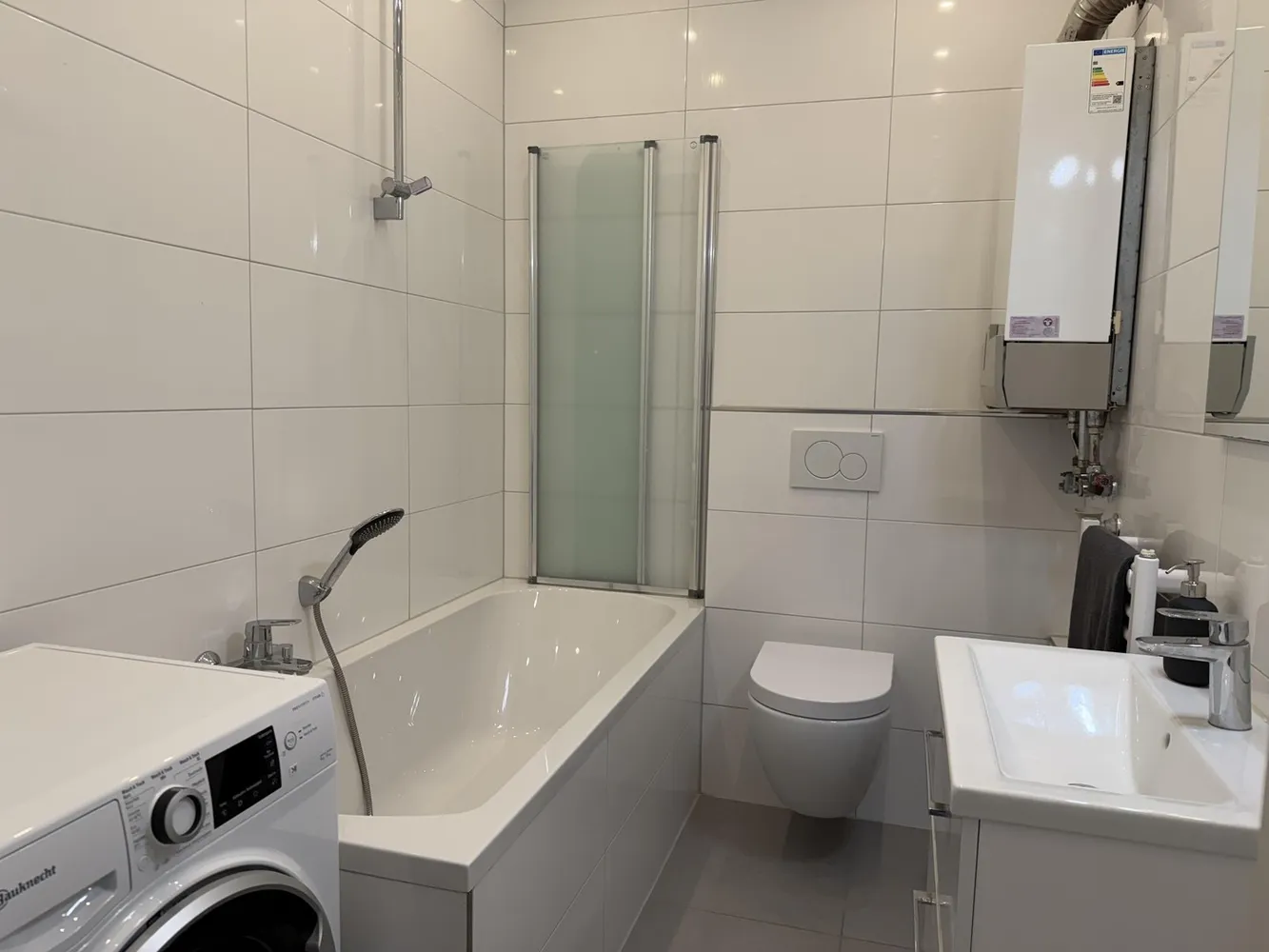 3 Zimmer Wohnung mit 60 m² in Düsseldorf – Bild 4